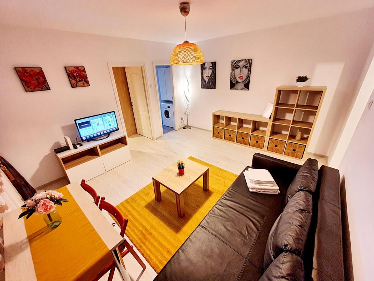 Downtown, Ideal For Longer Stays, Family Friendly Apartment - Nb73A Bucarest Extérieur photo